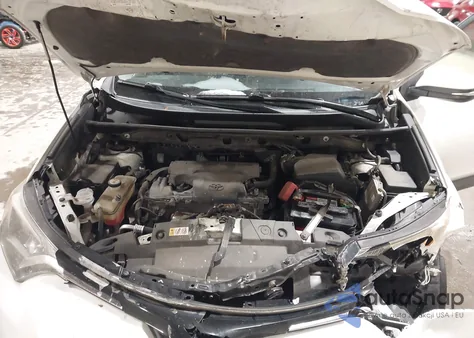 2018 Toyota Rav4 Xle z USA, uszkodzony, nr VIN JTMRFREV0JJ743199